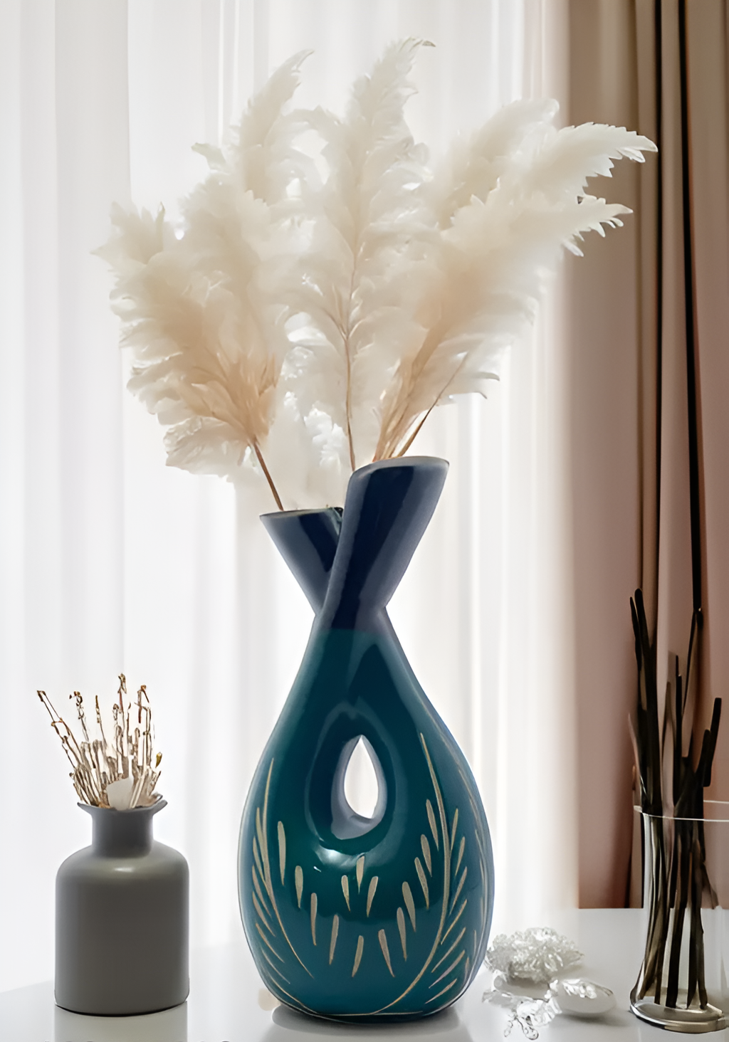 Vaseo™ Bottle Shape Ceramic Flower Vase