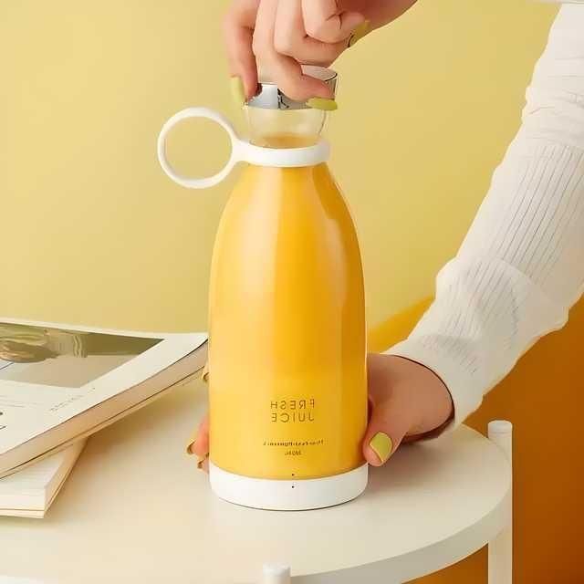 JuiceVolt™ Electric Portable Mini Juicer Bottle