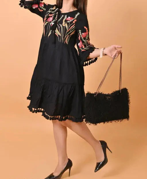 EMBROIDERY RAYON DRESS (BLACK)