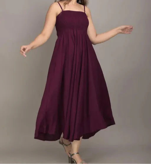 Fashionista™ Off-Shoulder Strap Dress