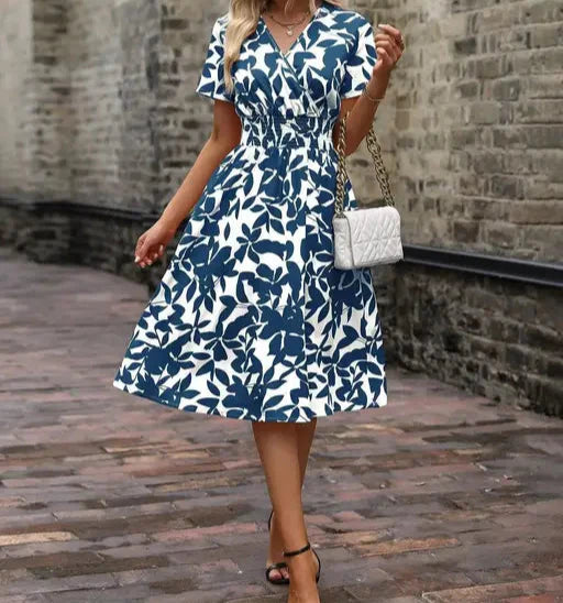 HonkyTonky™ Women's Floral Round Neck Dress (Blue)