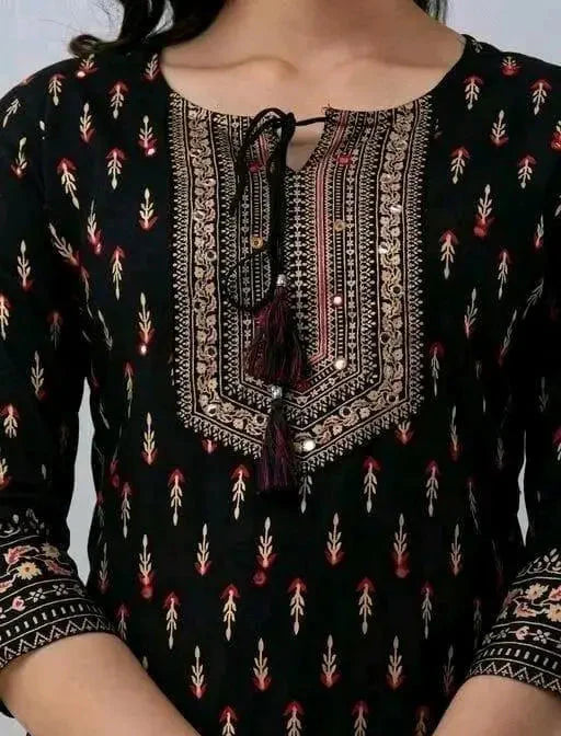 BLACK PRINTED KURTA SET