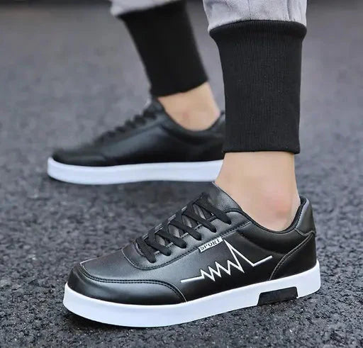 TES™ Black Casual Sneaker