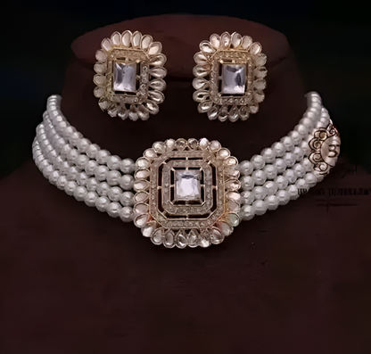 FURBELOW™ Pearl Choker Set